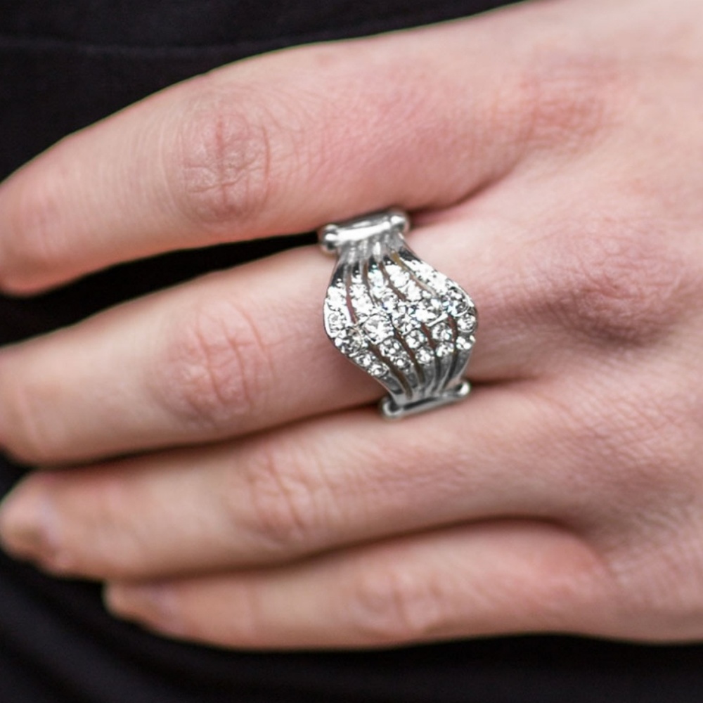 Ring - Glow Away! White Rhinestone